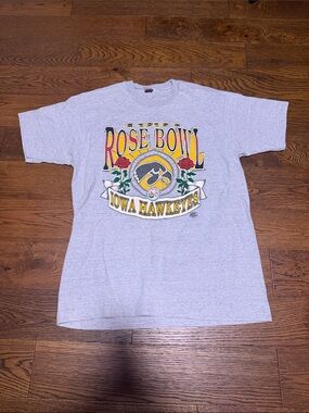 Vintage Iowa Hawkeyes 1991 Rose Bowl T-Shirt